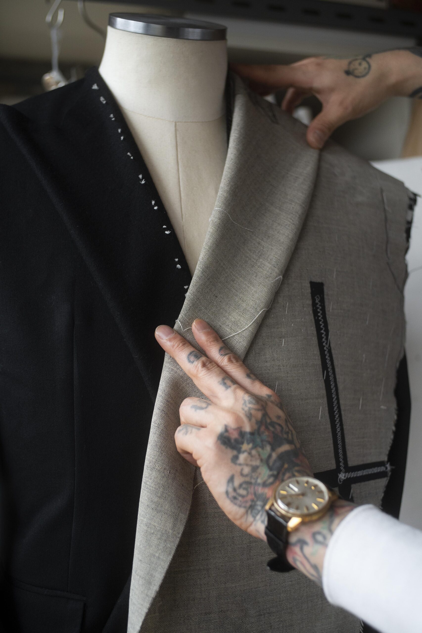 hands-creating-clothes-close-up